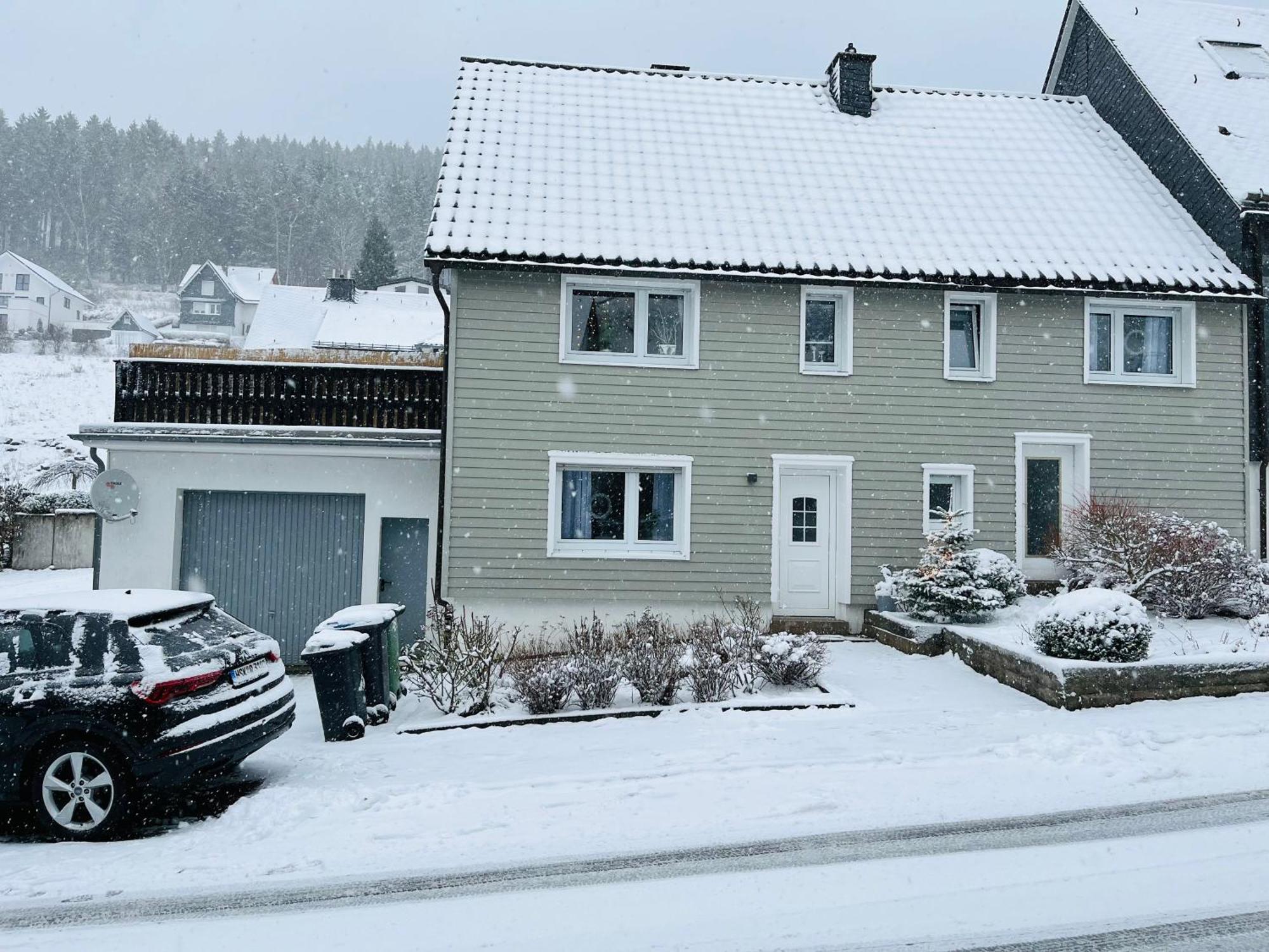 Ferienhaus Sauerland - Traum Winterberg Bagian luar foto